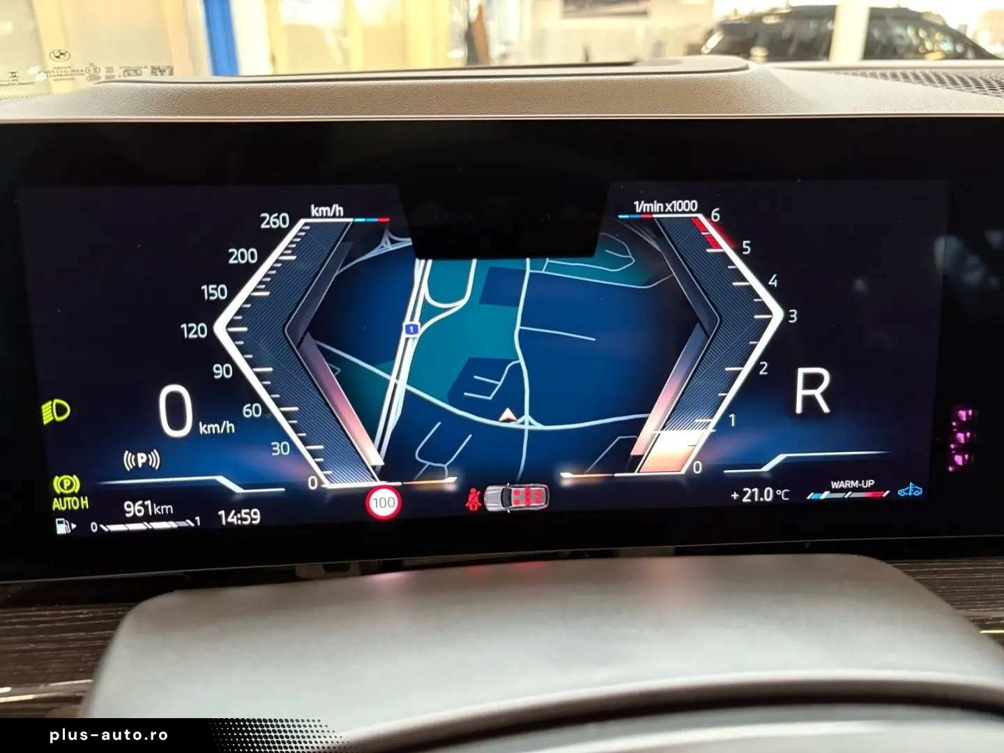 BMW X7 2025 — imagine 13