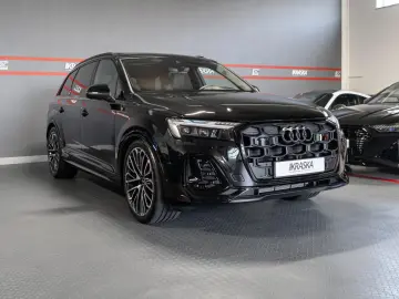 AUDI Q7 50 TDI quattro S-line AHK STHZ PANO UPE 128T€
