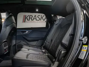 AUDI Q7 50 TDI quattro S-line AHK STHZ PANO UPE 128T€