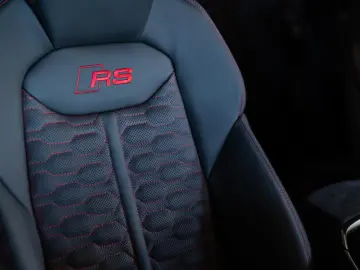 AUDI RSQ8 4.0 TFSI quattro perf. KERAMIK SONDERFARBE