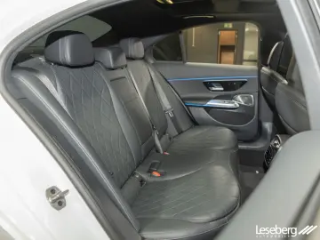 MERCEDES-BENZ E 450 d 4M AMG DIG.LIGHT AHK Night Pan…