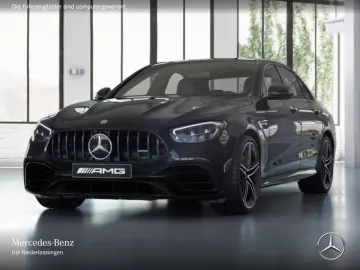 MERCEDES-BENZ E 63 S 4M  AMG PERF.-ABG PANO FAHRASS …
