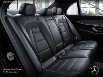 MERCEDES-BENZ E 63 S 4M  AMG PERF.-ABG PANO FAHRASS …