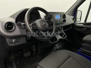 MERCEDES-BENZ Sprinter 211 Kompakt Aut.  KAMERA STAN…