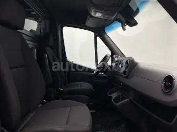 MERCEDES-BENZ Sprinter 211 Kompakt Aut.  KAMERA STAN…