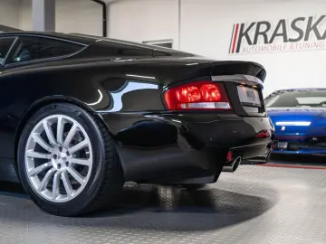 ASTON MARTIN Vanquish V12 ASM Bowland-Black PDC 2 2 BUCKET