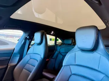 PORSCHE Taycan 4S Cross Turismo InnoDrive HeadUp 21Zoll