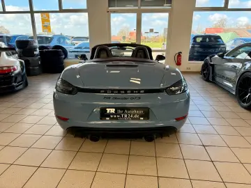 PORSCHE 718 Boxster GTS 4.0 PDK PTS-Farbe   BOSE  Kamera