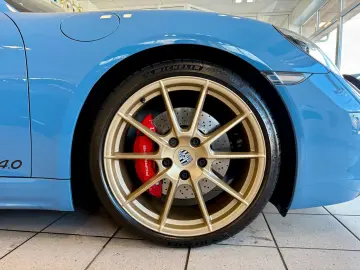 PORSCHE 718 Boxster GTS 4.0 PDK PTS-Farbe   BOSE  Kamera