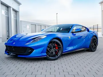 FERRARI 812 Superfast   Atelier   Full Carbon   Racing
