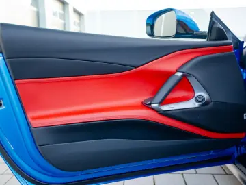 FERRARI 812 Superfast   Atelier   Full Carbon   Racing