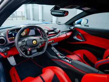 FERRARI 812 Superfast   Atelier   Full Carbon   Racing