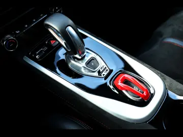 LOTUS Emira COUPE 3.5 V6 FIRST EDITION DCT MAGMA RED