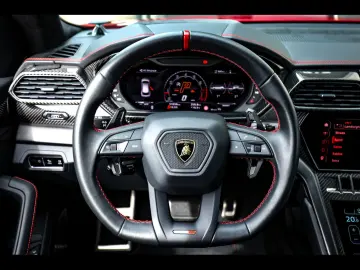 LAMBORGHINI Urus 4.0 V8 S 666 CH ROSSO EFESTO CARBON B&O 3D