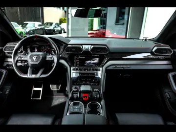 LAMBORGHINI Urus 4.0 V8 S 666 CH ROSSO EFESTO CARBON B&O 3D