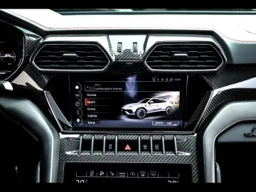 LAMBORGHINI Urus 4.0 V8 S 666 CH ROSSO EFESTO CARBON B&O 3D