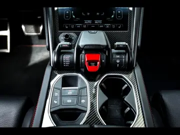 LAMBORGHINI Urus 4.0 V8 S 666 CH ROSSO EFESTO CARBON B&O 3D