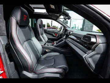 LAMBORGHINI Urus 4.0 V8 S 666 CH ROSSO EFESTO CARBON B&O 3D
