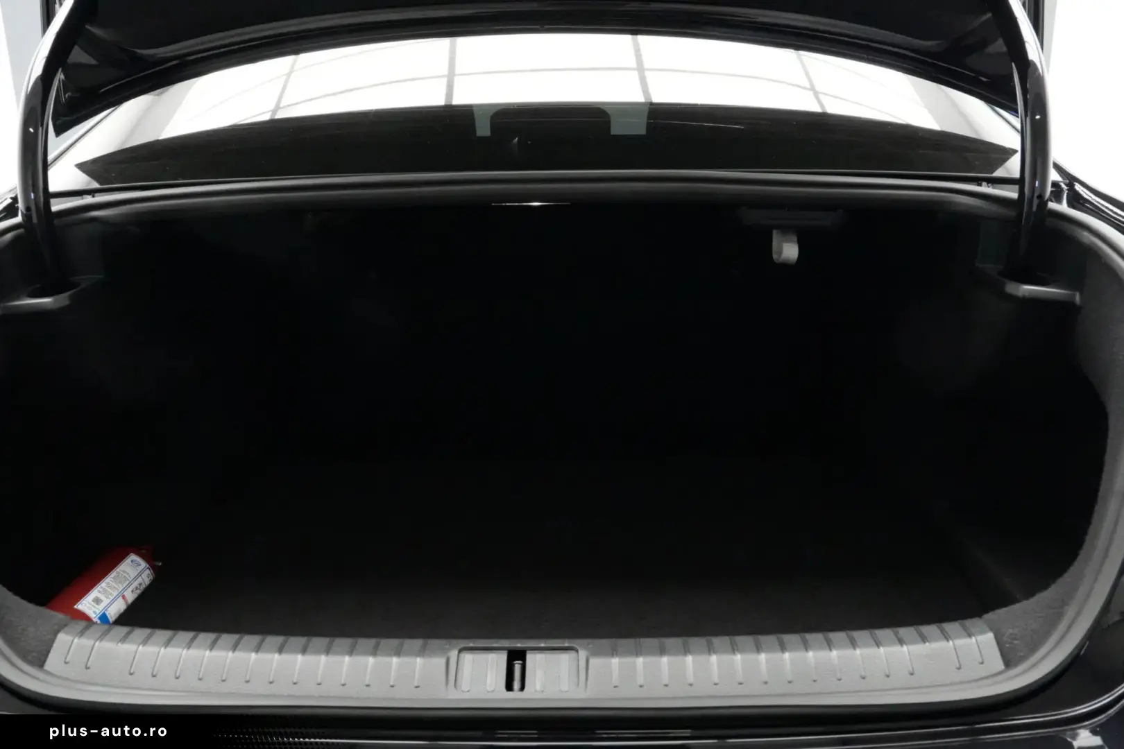 VOLKSWAGEN Passat 2021 — imagine 26