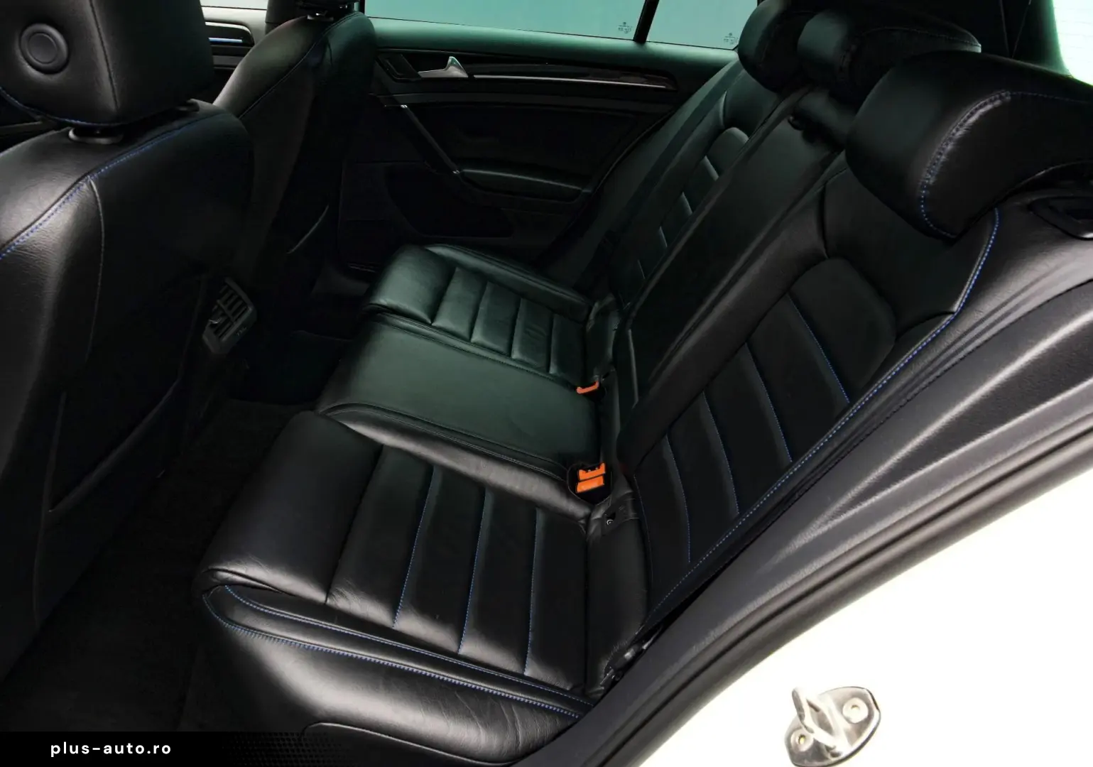 VOLKSWAGEN Golf 2015 — imagine 16