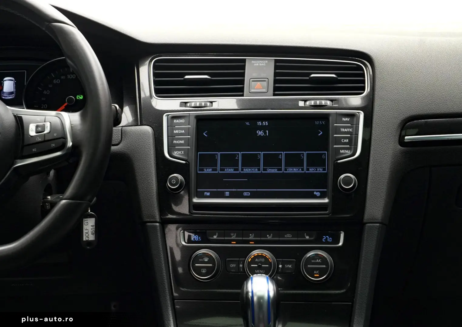 VOLKSWAGEN Golf 2015 — imagine 19