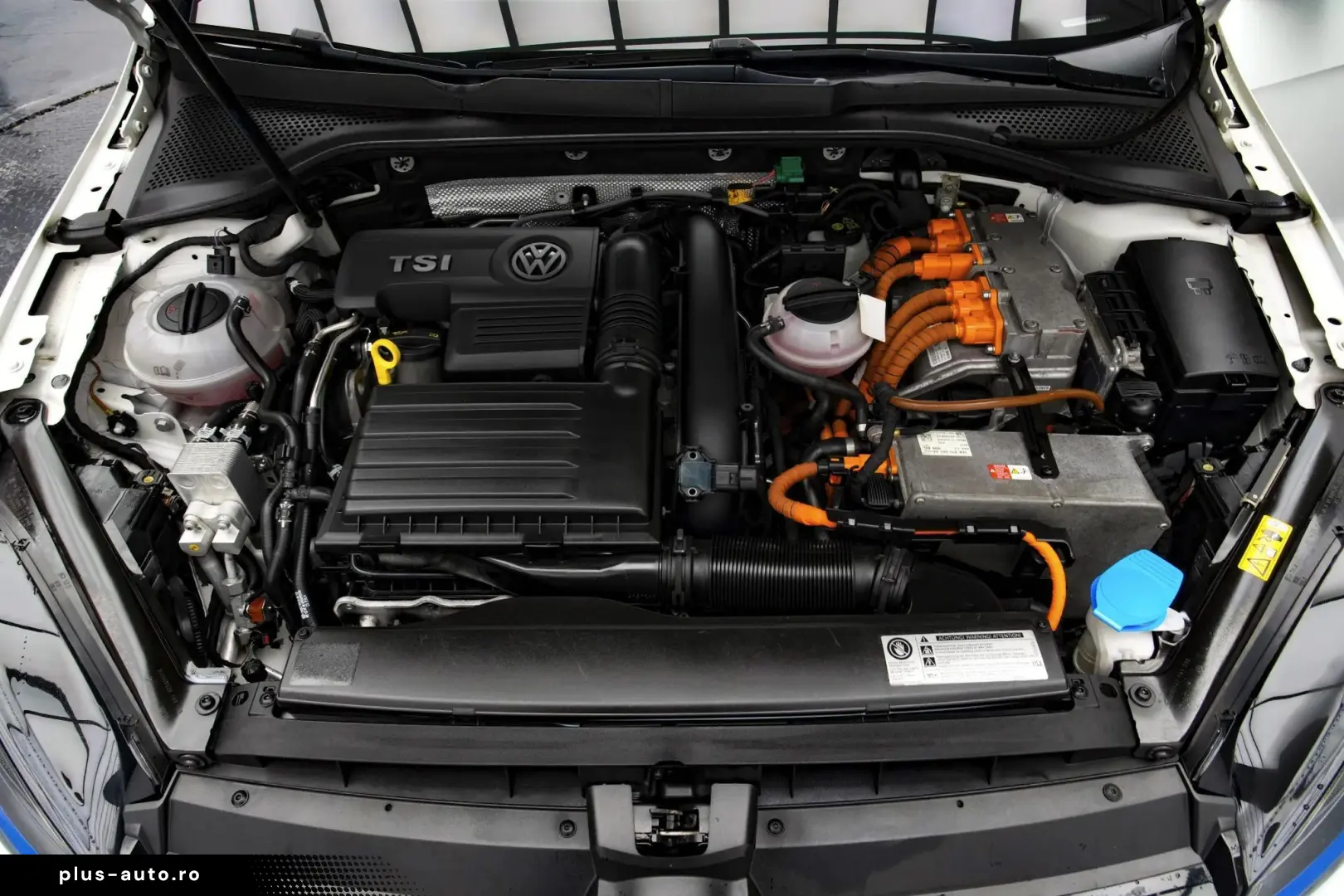 VOLKSWAGEN Golf 2015 — imagine 25