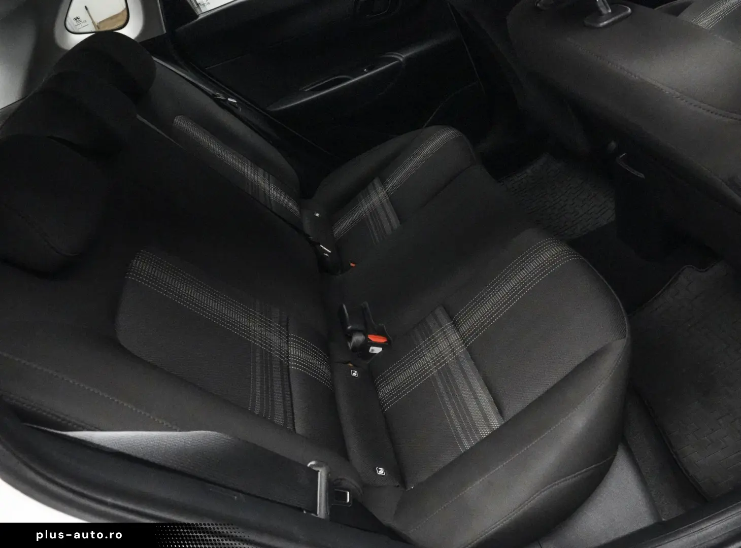 HYUNDAI i20 2021 — imagine 16