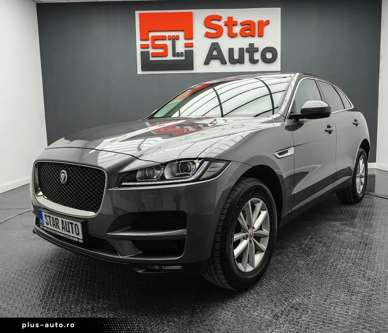 Jaguar F-Pace