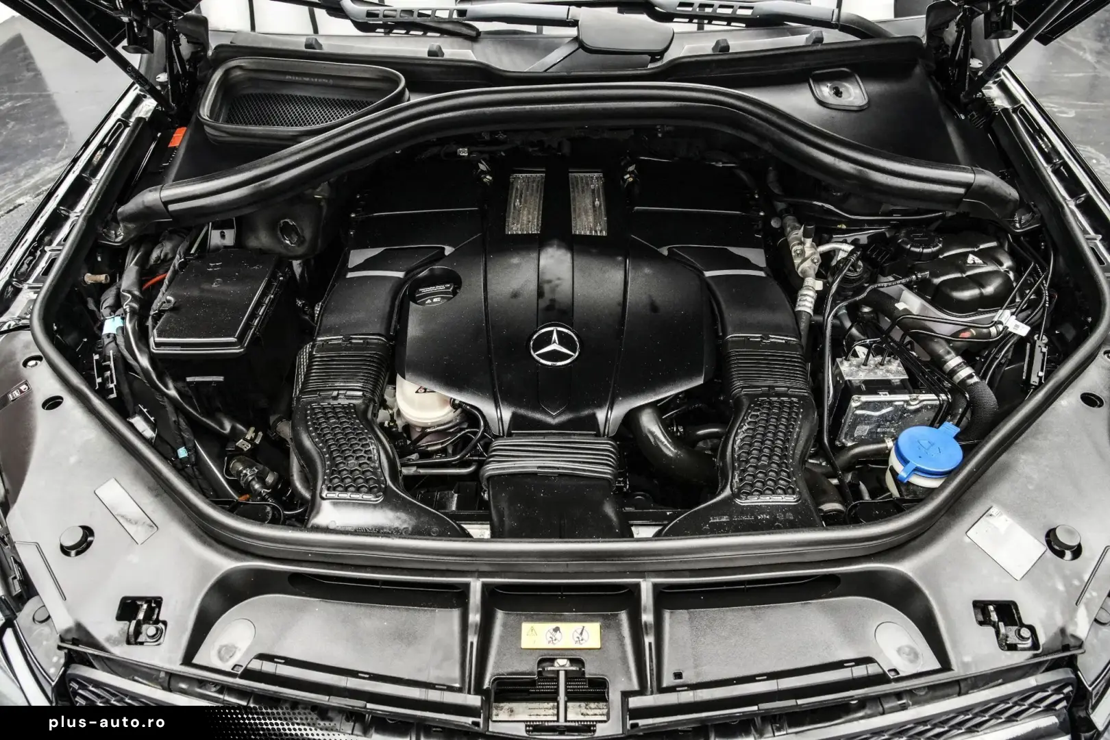 MERCEDES-BENZ GL-Class 2016 — imagine 33