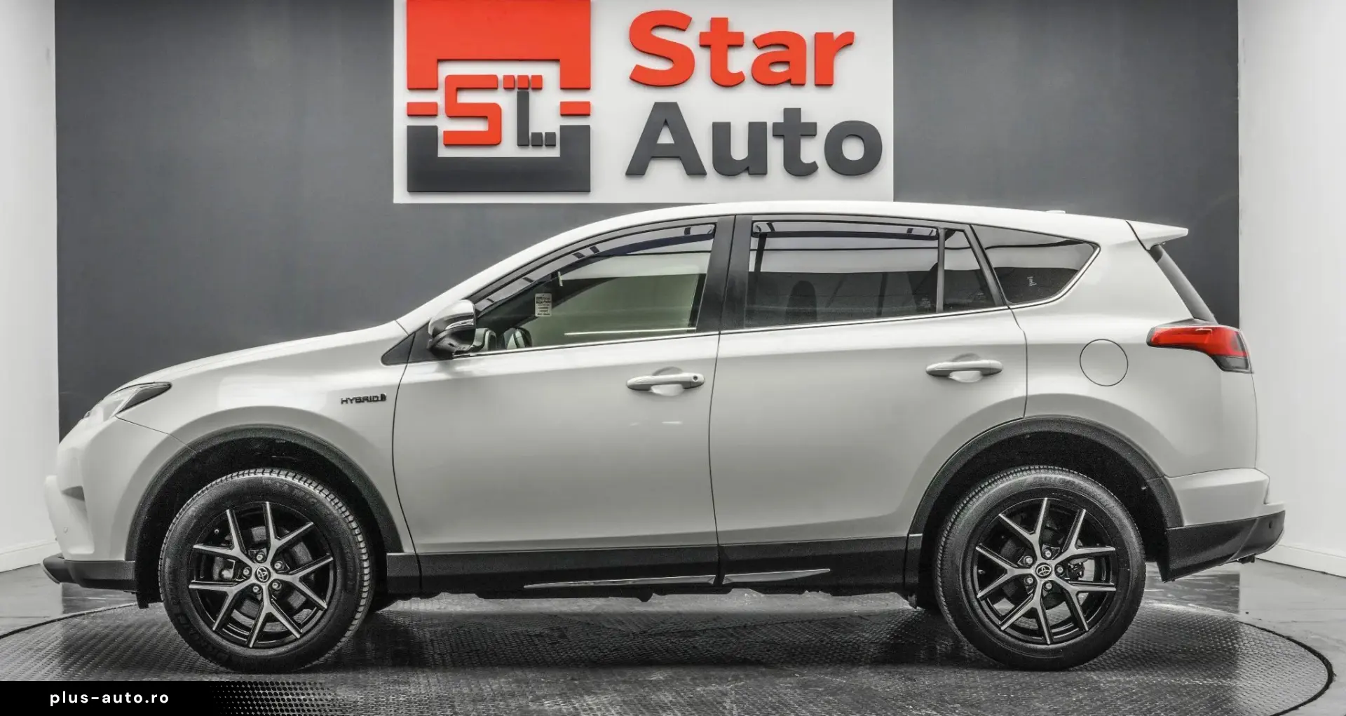 TOYOTA RAV4 2016 — imagine 9