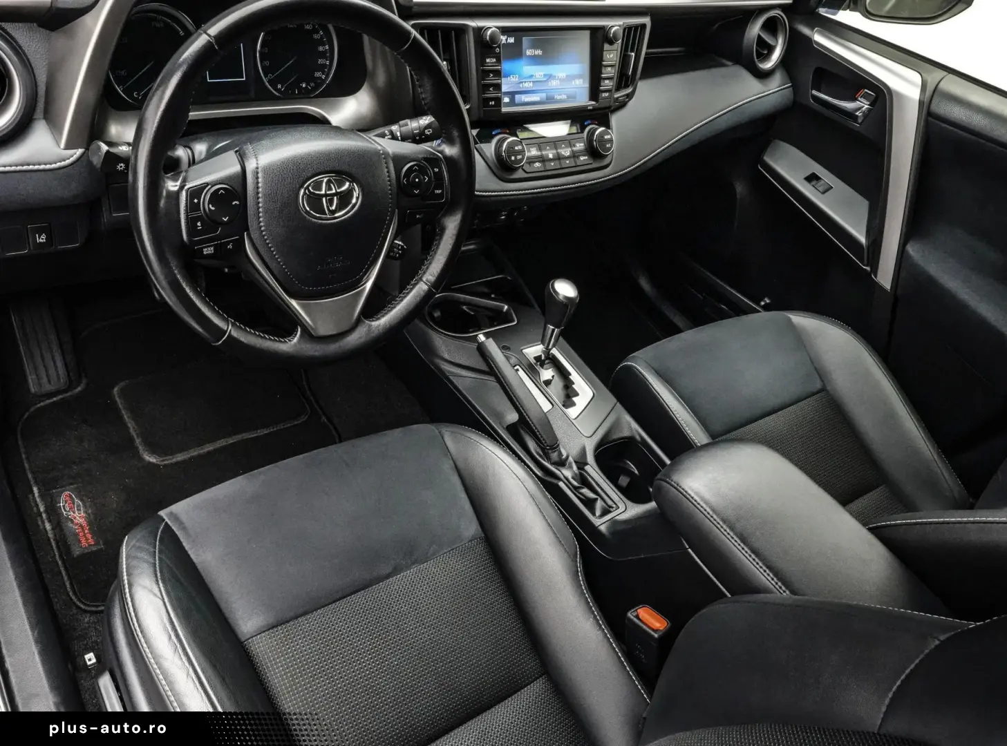 TOYOTA RAV4 2016 — imagine 11
