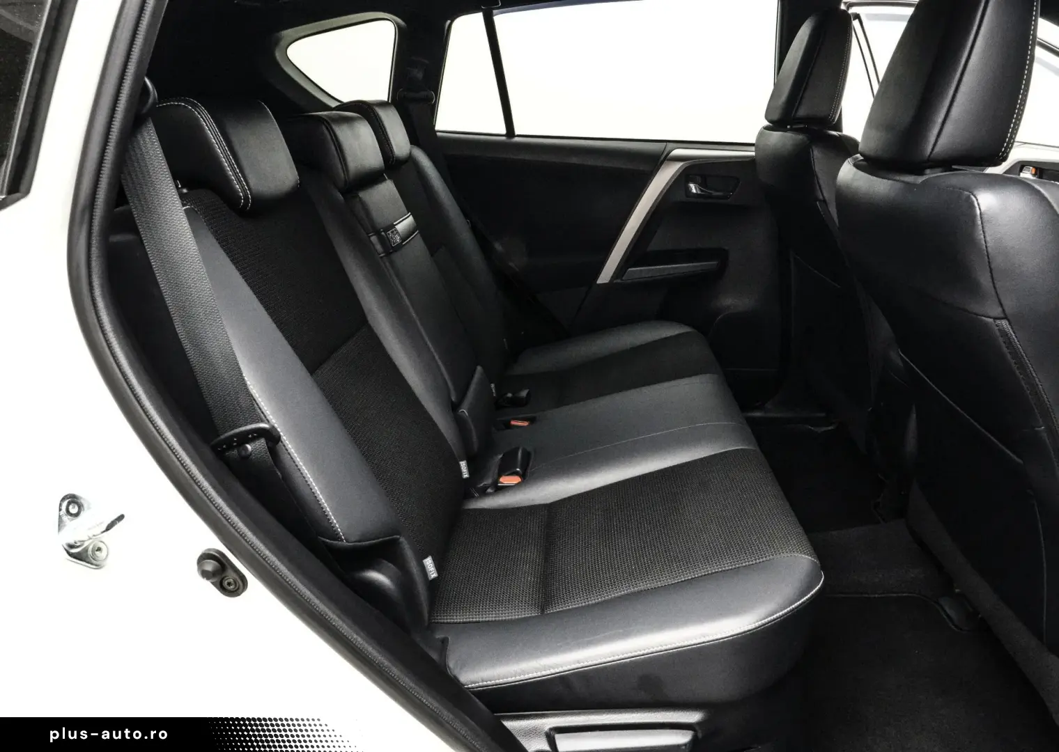 TOYOTA RAV4 2016 — imagine 16