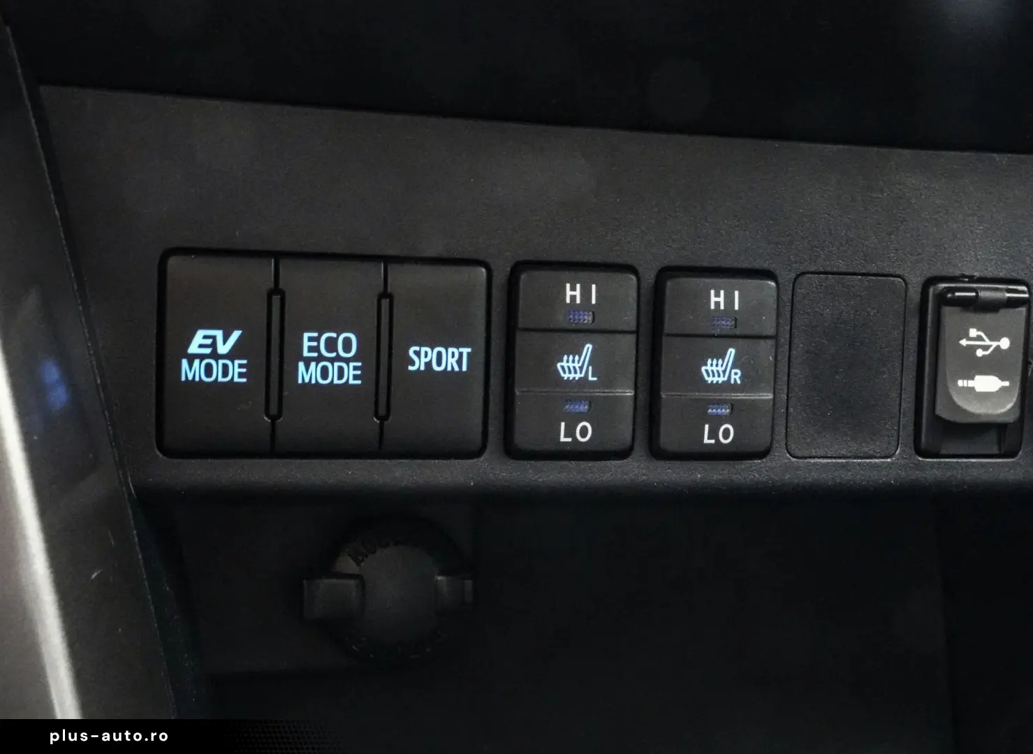 TOYOTA RAV4 2016 — imagine 24