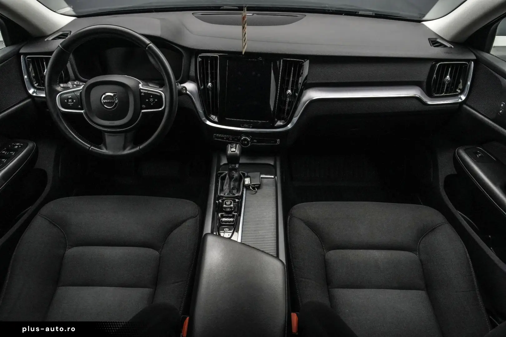 VOLVO V60 2021 — imagine 7