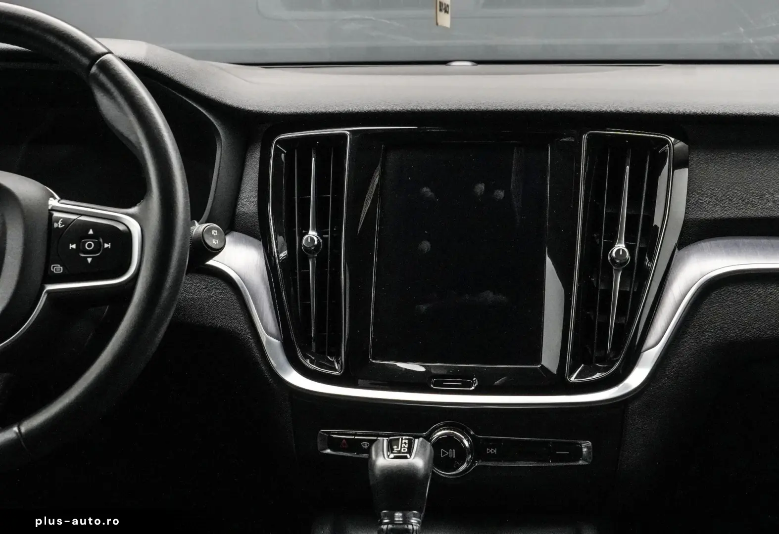 VOLVO V60 2021 — imagine 18
