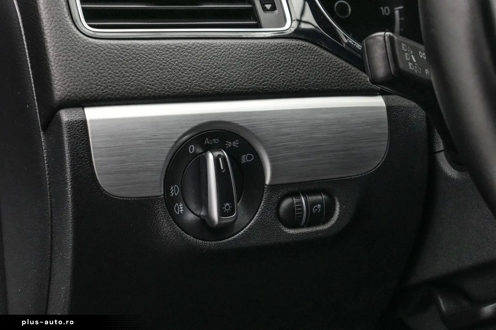 VOLKSWAGEN Jetta 2016 — imagine 22