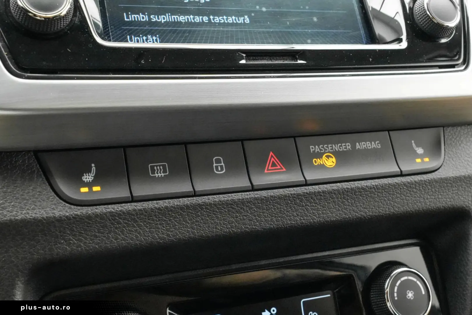 SKODA Fabia 2022 — imagine 20