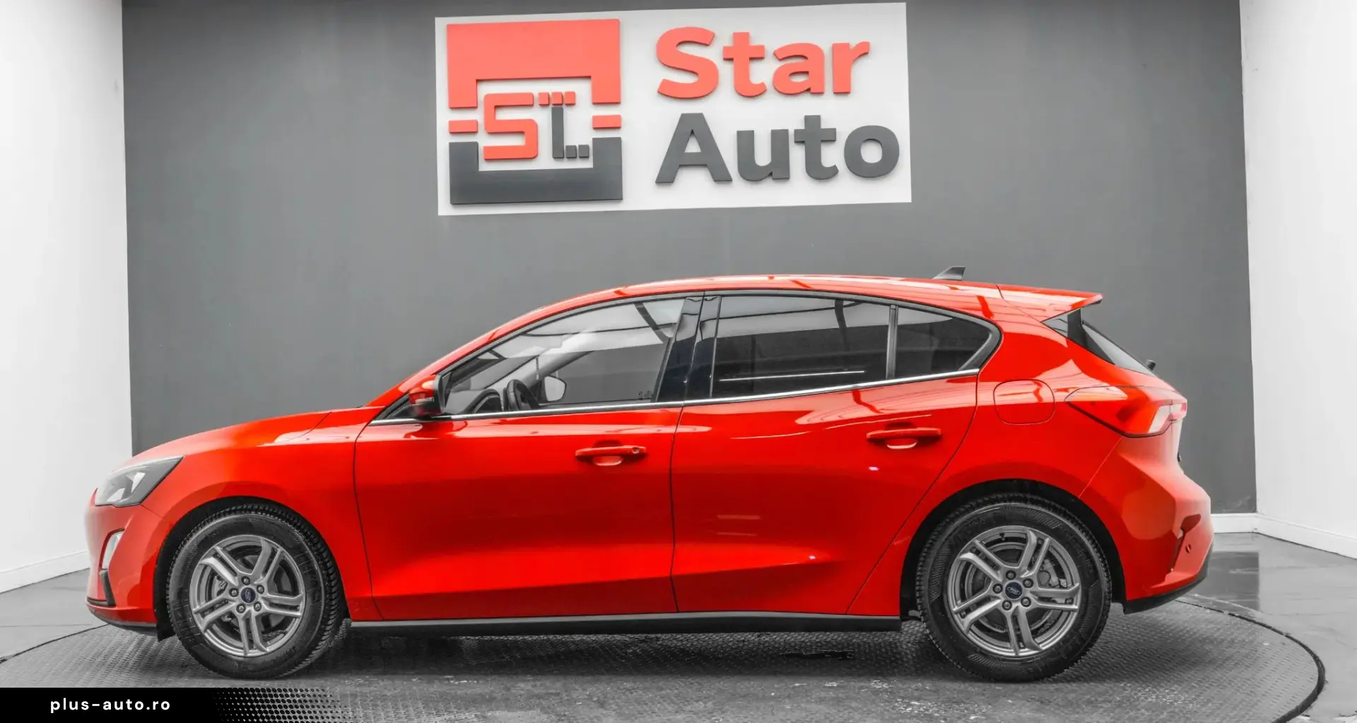 FORD Focus 2022 — imagine 9