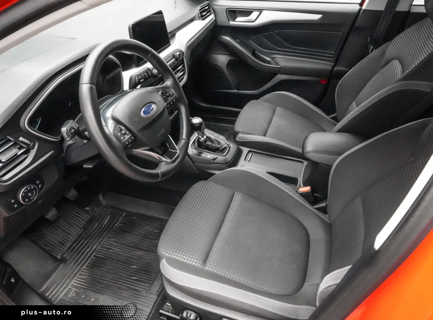 FORD Focus 2022 — imagine 11