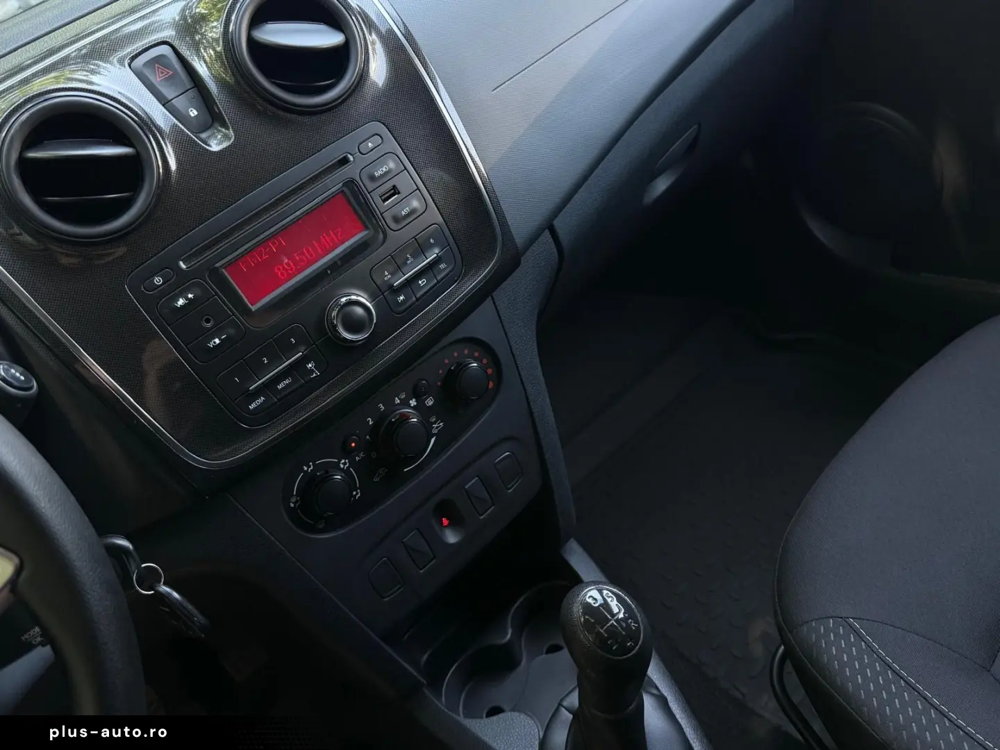 DACIA Sandero 2017 — imagine 7