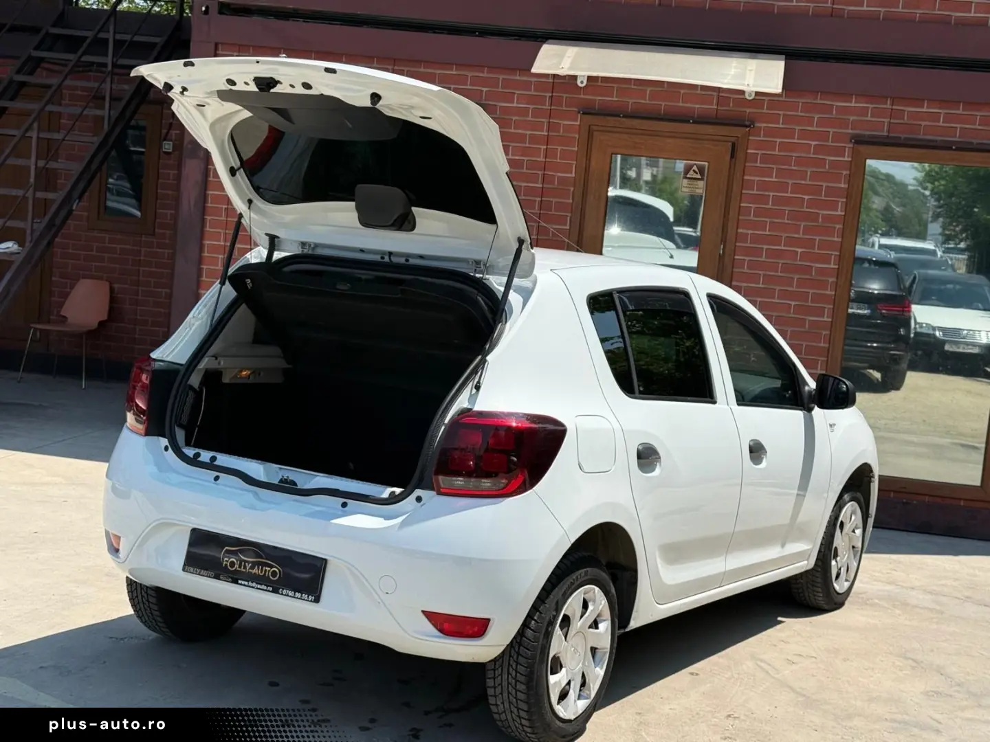 DACIA Sandero 2017 — imagine 19
