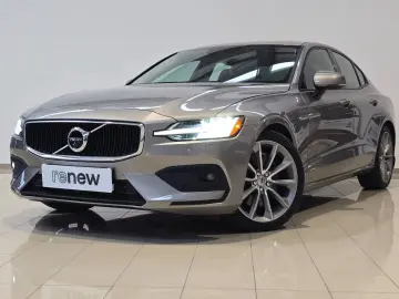 Volvo S60 Momentum 2.0 320 CP