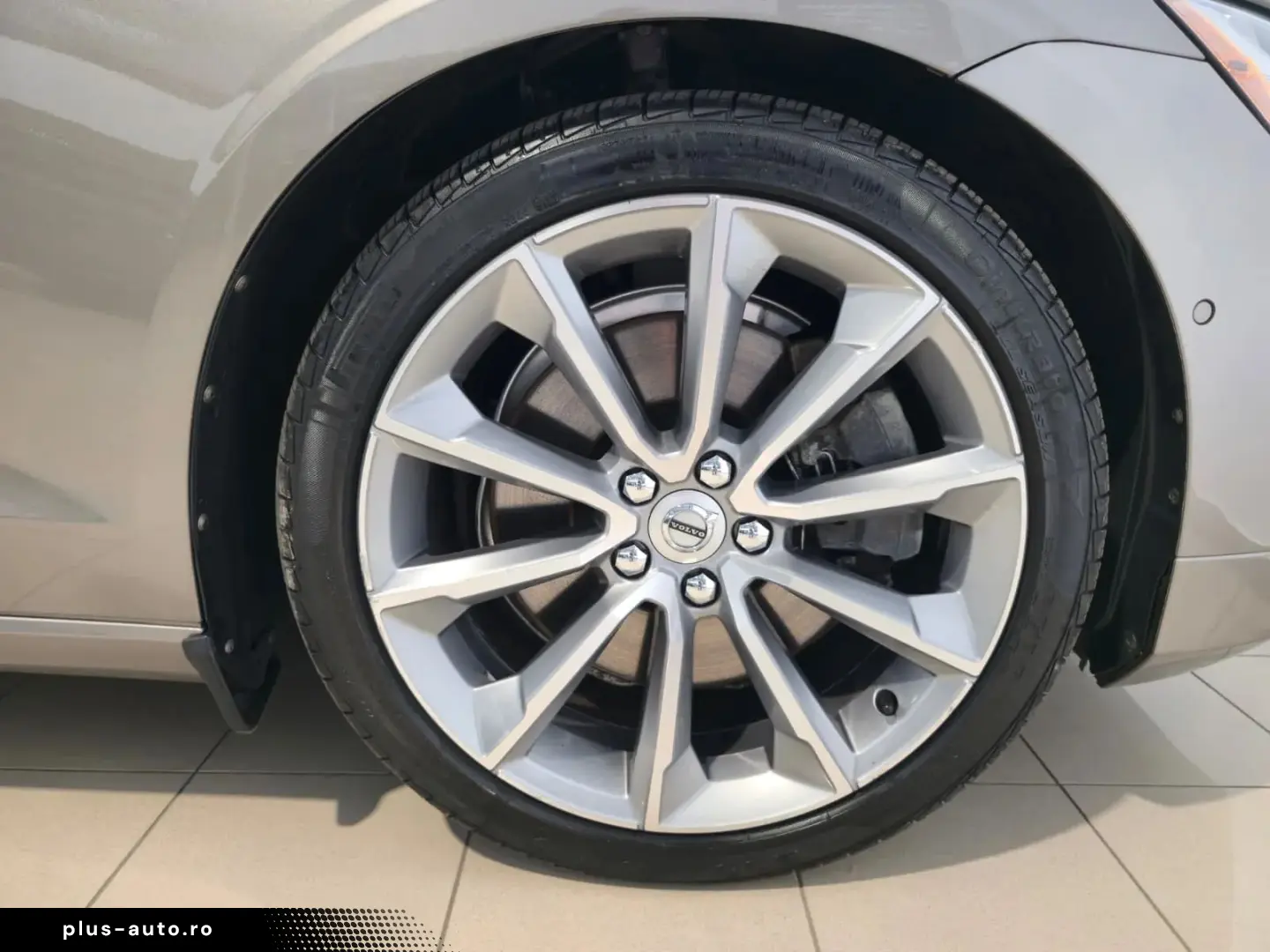 Volvo S60 Momentum 2.0 320 CP