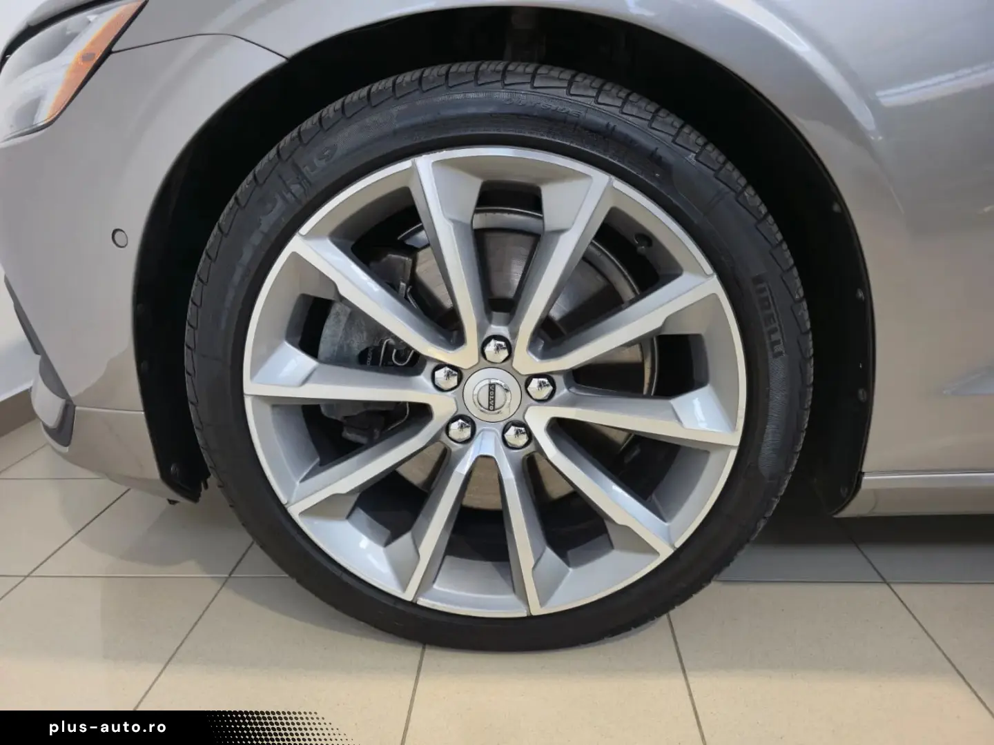 Volvo S60 Momentum 2.0 320 CP