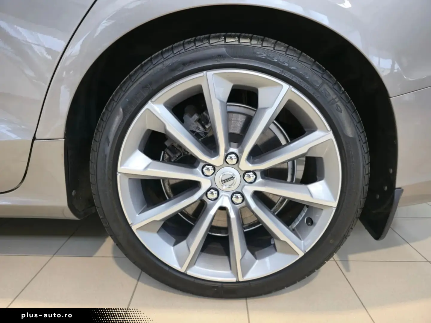 Volvo S60 Momentum 2.0 320 CP