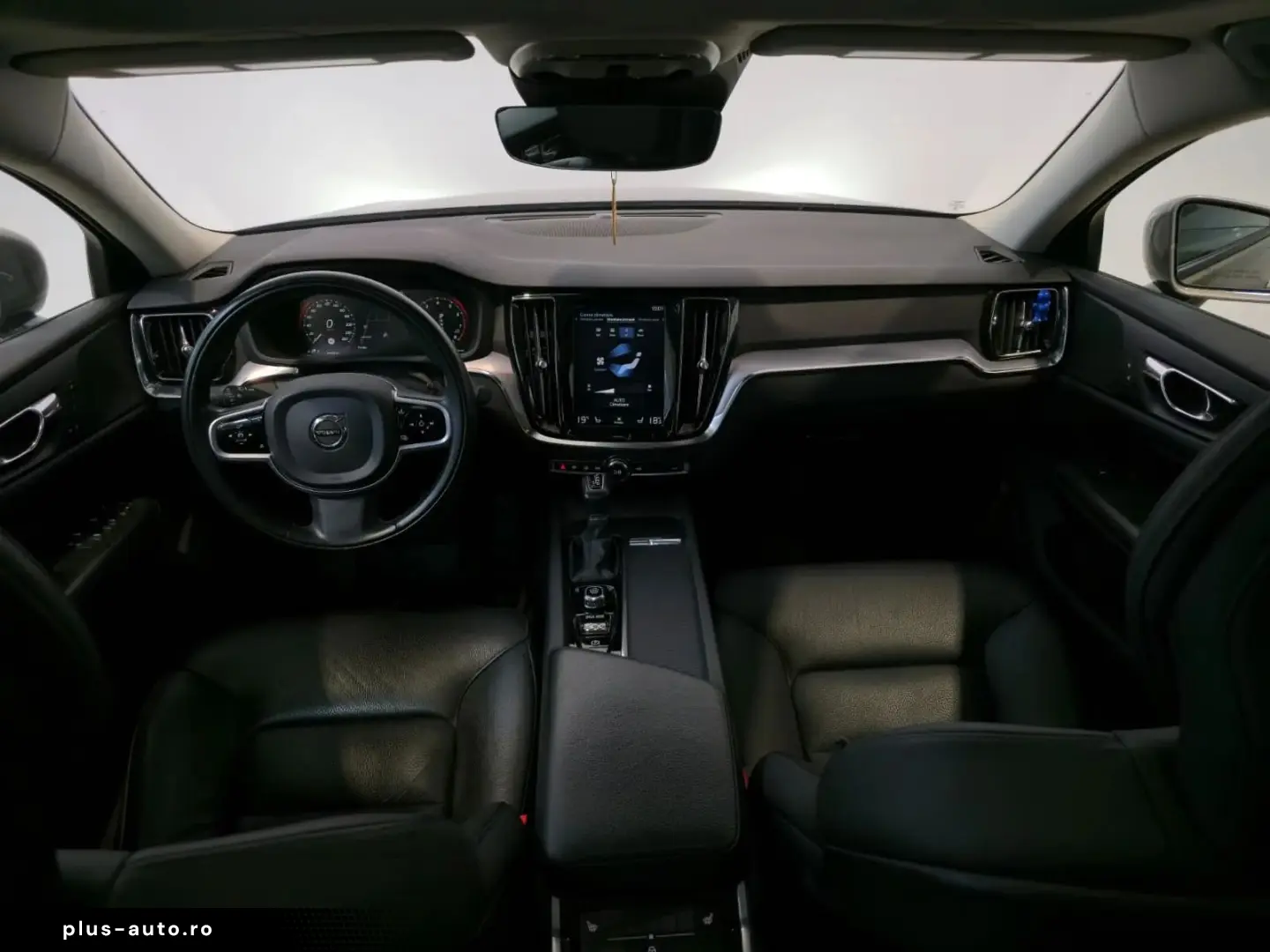 Volvo S60 Momentum 2.0 320 CP