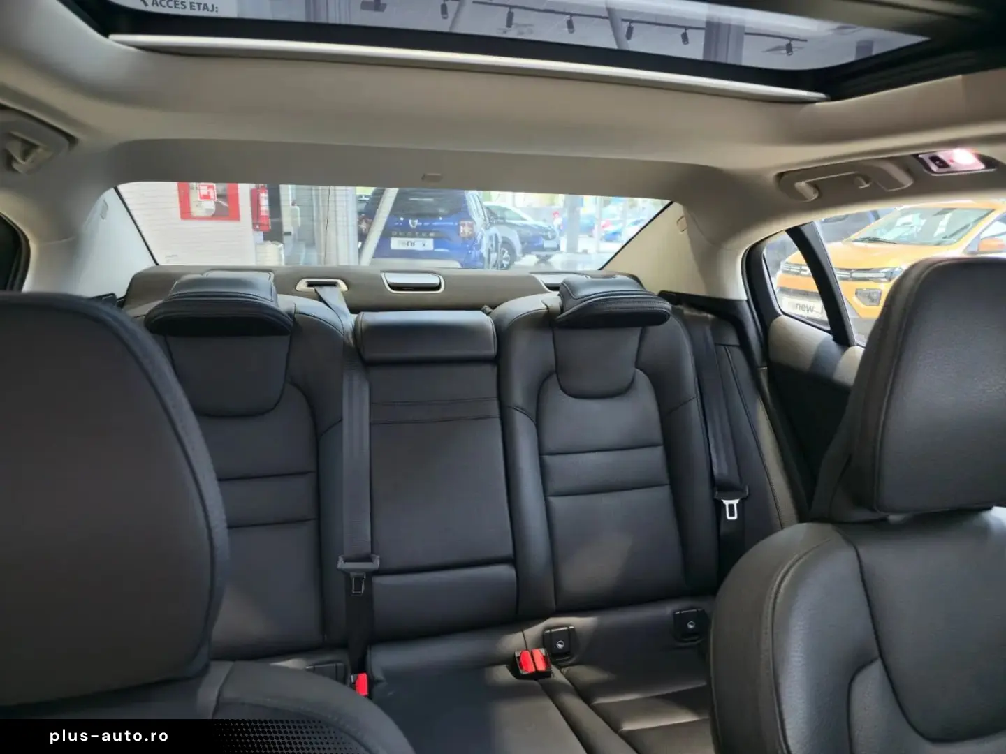 Volvo S60 Momentum 2.0 320 CP