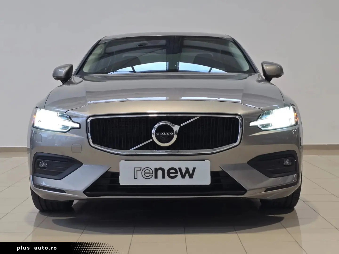 Volvo S60 Momentum 2.0 320 CP