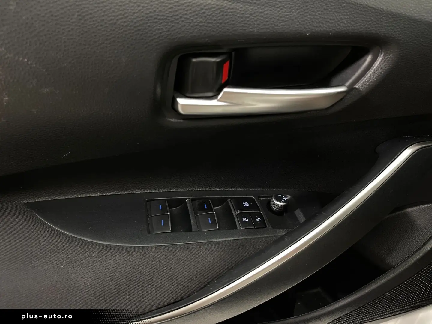 TOYOTA Corolla 2022 — imagine 18