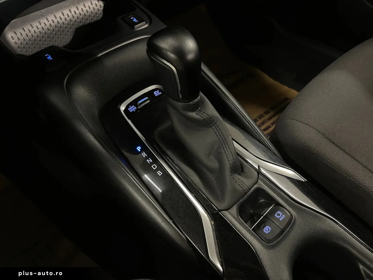 TOYOTA Corolla 2022 — imagine 23